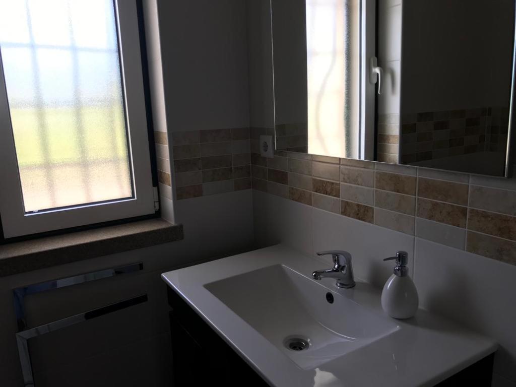 Moradia Gemea Em Herdade Santa Marta Holiday home